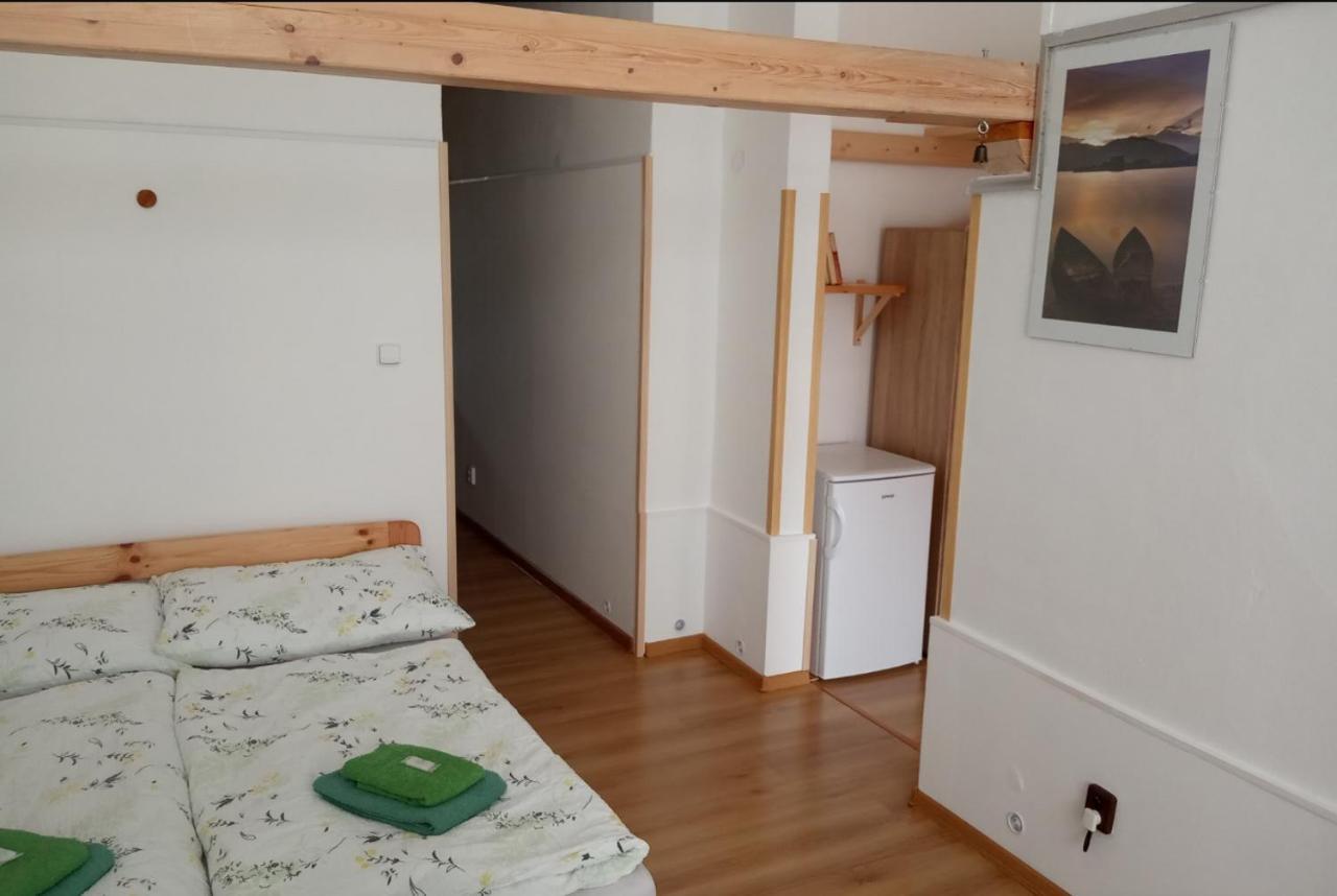 Apartment Pod Hradem Локет Экстерьер фото